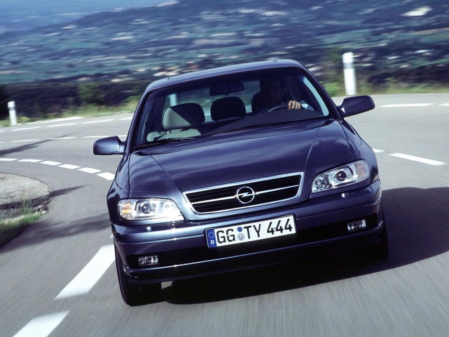  Opel Omega 1999 года  (фото 20 из 30)